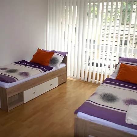 Apartman Mickiewiczova 24 Апартаменты Братислава